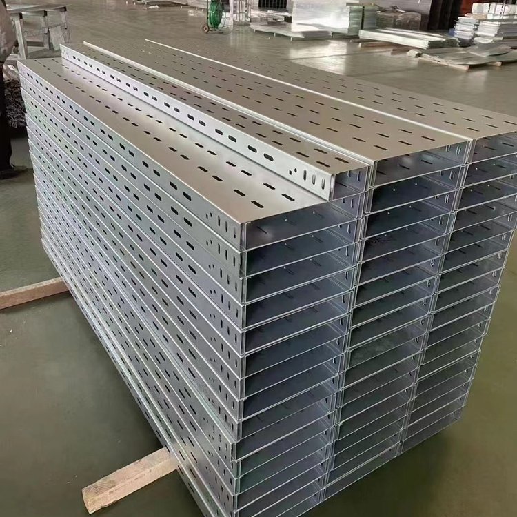 方管橋架安裝新趨勢：高效施工引領電氣布線新風尚